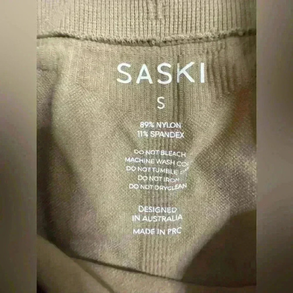 Saski Collection Women's Brown and Tan Shorts Size S - Picture 3 of 4